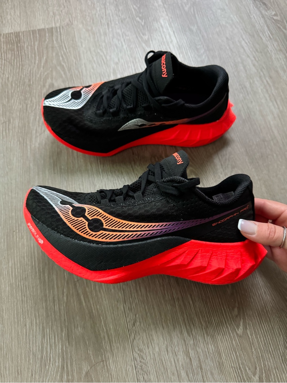 Women’s Saucony Endorphin Pro 4